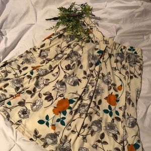 LulaRoe rose skirt
